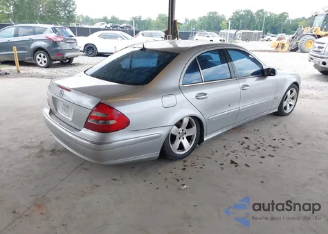 2003 Mercedes-Benz E 500 z USA, uszkodzony, nr VIN WDBUF70J13A250135